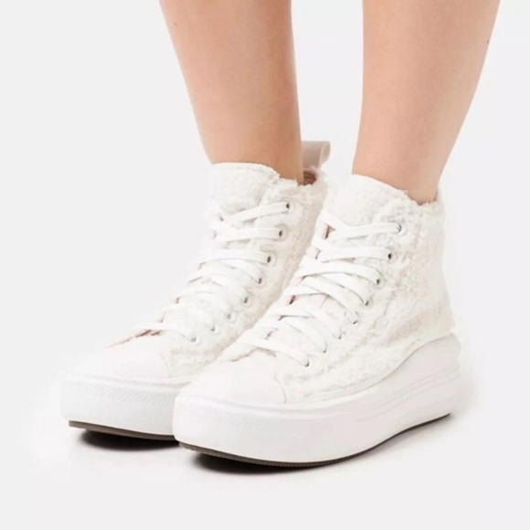Converse Chuck Taylor All Star Move Cozy Tones Sherpa Sneakers - Picture 1 of 13